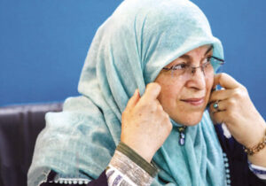 ببینید | آذر منصوری: از نگاه مردم، عملا چیزی به نام دولت دیگر نداریم