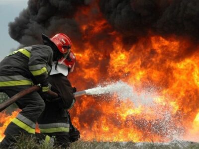 آتشسوزی در لالهزار تهران/ جزئیات