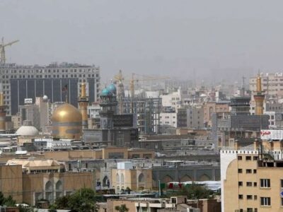 ببینید | ساعت معروف حرم امام رضا (ع) چگونه کار میکند؟