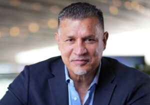 عکس | علی دایی و همسرش در تور کویر