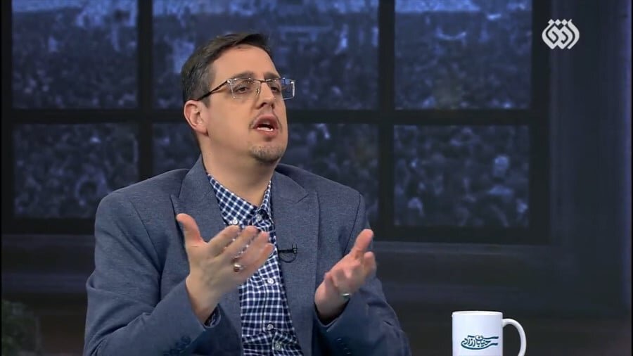 ادعای جنجالی فعال اصولگرا: خودارضایی زیر پوست شهر غوغا میکند/ نوجوانان قربانی «زیست اروتیک» هستند ادعای جنجالی فعال اصولگرا: خودارضایی زیر پوست شهر غوغا میکند/ نوجوانان قربانی «زیست اروتیک» هستند