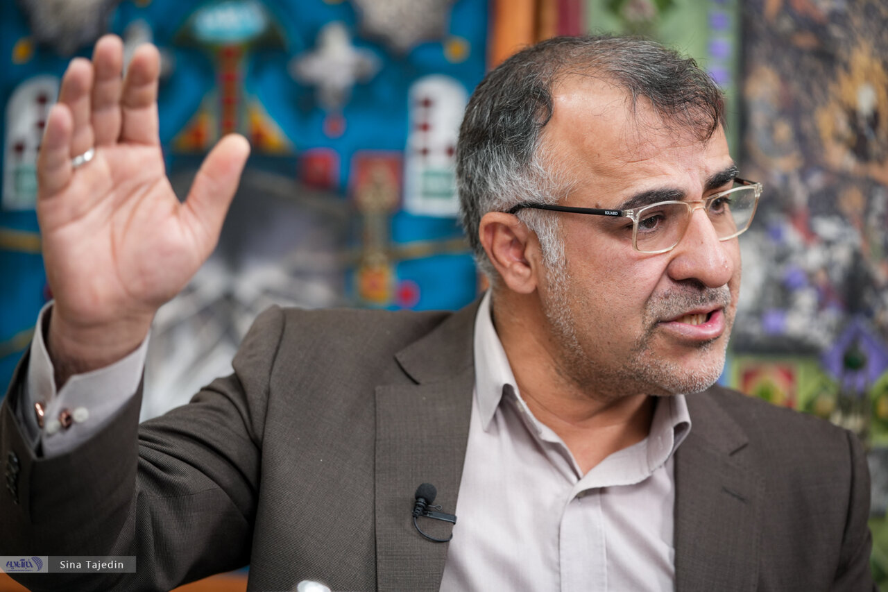 ببینید| شاخصهای معاملات مشکوک اعلام شد/ خانی: مبارزه با پولشویی توصیه FATF است ببینید| شاخصهای معاملات مشکوک اعلام شد/ خانی: مبارزه با پولشویی توصیه FATF است