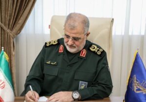 خبر مهم سرلشکر پاکپور درباره تجهیز نیروی دریایی سپاه/ ایران چقدر آماده رزم دریایی است؟