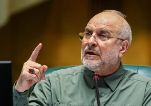 انتقاد قالیباف از تعدد مراکز متعدد تصمیمگیری بدون پذیرش مسئولیت/ حکمرانی را نمیتوان در اتاقهای دربسته پیش برد