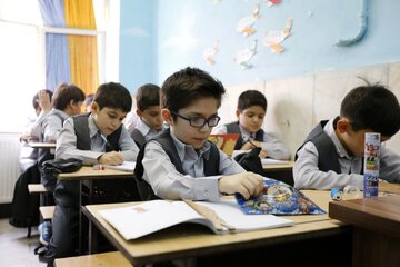 توجه فوری به مدارس با میانگین تحصیلی پایین ضروری است