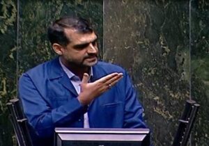 ادعای نماینده قم درباره طالبی دارستانی؛ او را احضار کردند و بصورت ناپسند بازجویی کردند/ بعد از بازجویی سکته کرد!