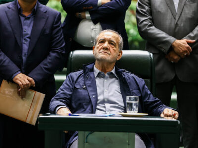 تندروها چه می‌خواستند و چه شد؛ همه پشت دولت درآمدند/ برذسی اعتراض اصولگرایان به اقدامات طیف‌های تندرو