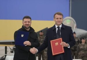 هشدار مکرون به آمریکا بر سر اوکراین