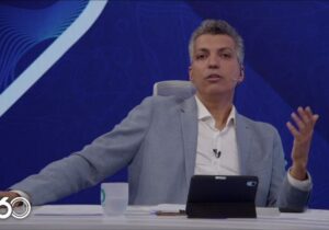 فردوسیپور: قبلا در فوتبال فقط شیر سماور بود اما حالا…/ در ورزشگاه کیسه ادرار پرتاب میکنند!