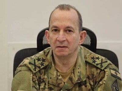 فرمانده ارتش لبنان به فرانسه می رود/ منابع ناشناس: نشست مهمی میان بیروت، واشنگتن، پاریس و احتمالا ریاض