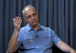 زیدآبادی: وقتی با مسئولان گفتوگو میکنیم درمییابیم که گویی در جهانی دیگر به سر میبرند / کشور در وضعیت تعلیق و بلاتکلیفی است