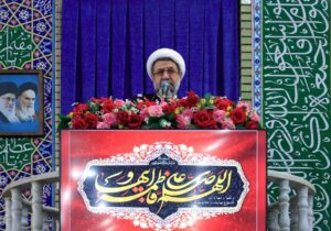 امام جمعه کرمان : دانشجویان ۱۶ آذر در مقابل استعمار آمریکا ایستادند