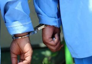 پایان دو سال تعقیب پلیسی؛ سارقان منزل ۱۵ میلیاردی در شمال تهران دستگیر شدند