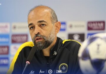 محرم نویدکیا: سپاهان قهرمانی می‌خواهد