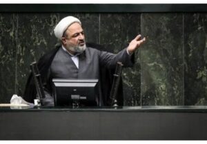 حمله جدید رسایی به ظریف در صحن مجلس؛ با دوگانه‌سازی «موشک ـ مردم»، در فضای مجازی توییت می‌زنند/ در دوره جنگ هستیم؛ چرا بودجه دفاعی را معطل می‌کنید؟