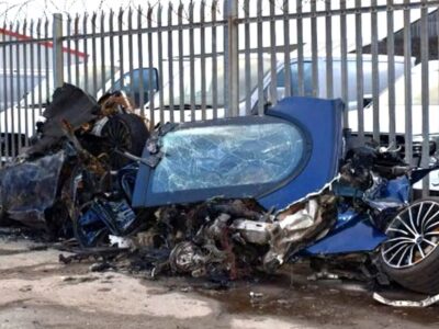 ببینید | عجیب اما واقعی؛ راننده از دل این تصادف وحشتناک، سالم بیرون درآمد!