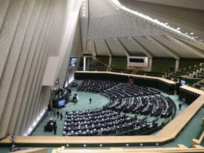 نماینده دزفول : مجلس، نابسامانی بازار را پیگیری می‌کند/ ورود فاضلاب به رودخانه دز متوقف می‌شود