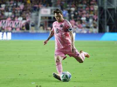 عکس | بادیگاردهای مسی در آمریکا؛ آن‌ها امنیت لئو را تضمین می‌کنند!