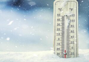 یخبندان شبانه و وزش باد در راه زنجان