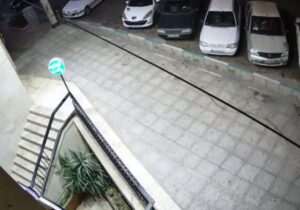 ببینید | لحظه تصادف خسارتبار پژو ۲۰۶ با شش خودرو در پی حرکت نمایشی!