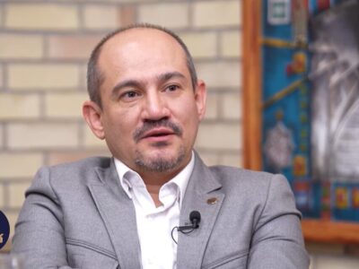 حمزه صفوی: به روسیه بدهکار بودیم،در جنگ به ما سوخو ۳۵ نداد/ اس ۳۰۰ توان زدن جنگنده نسل ۵ اسرائیل را ندارد؛ اس ۵۰۰ لازم است به قیمت ۴۰۰ میلیارد دلار!