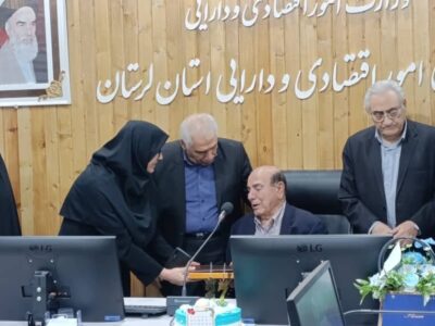 تقدیر ویژه مدیرکل کتابخانه های لرستان از پروفسور بهاروند