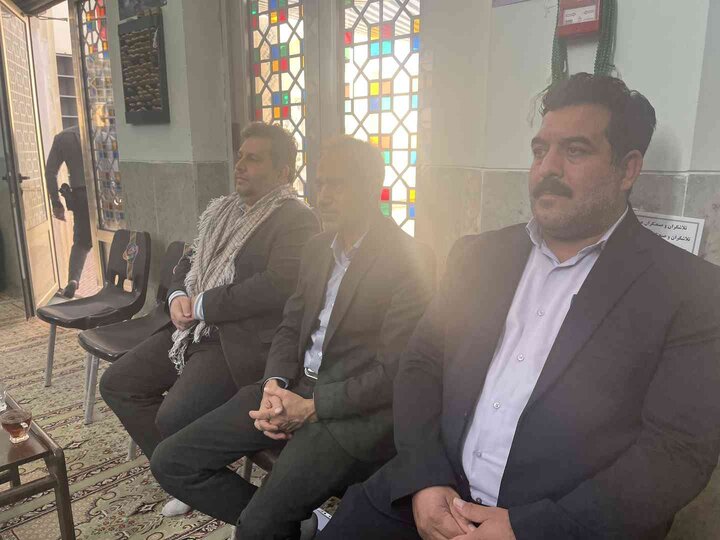 برگزاری همایش تجلیل از بسیجیان کارگری و کارمندی میبد در مسجدالنبی شهرک صنعتی جهان آباد