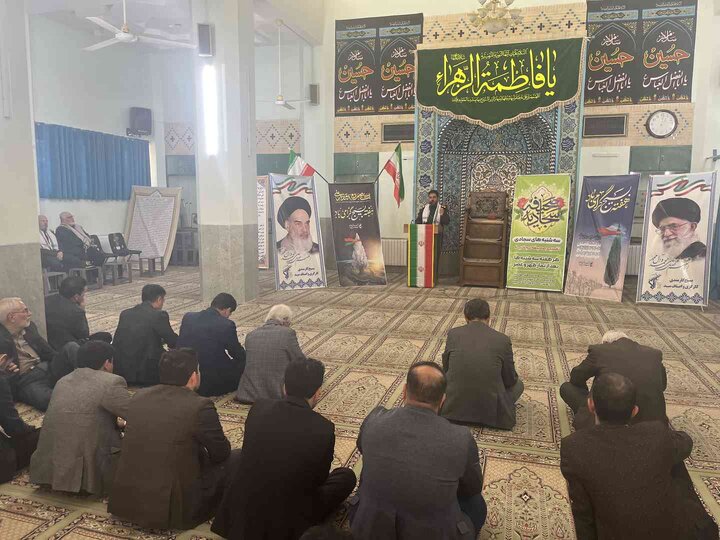 برگزاری همایش تجلیل از بسیجیان کارگری و کارمندی میبد در مسجدالنبی شهرک صنعتی جهان آباد