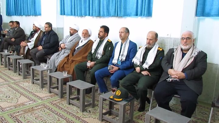 برگزاری همایش تجلیل از بسیجیان کارگری و کارمندی میبد در مسجدالنبی شهرک صنعتی جهان آباد