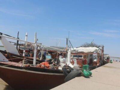 توقیف سه فروند شناور و کشف ۱۲۰ میلیارد ریال کالای قاچاق در میناب