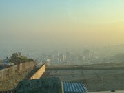 ارومیه علی‌رغم چنین وضعیت هوایی تعطیل نشد / شاخص همچنان در وضعیت بسیار ناسالم