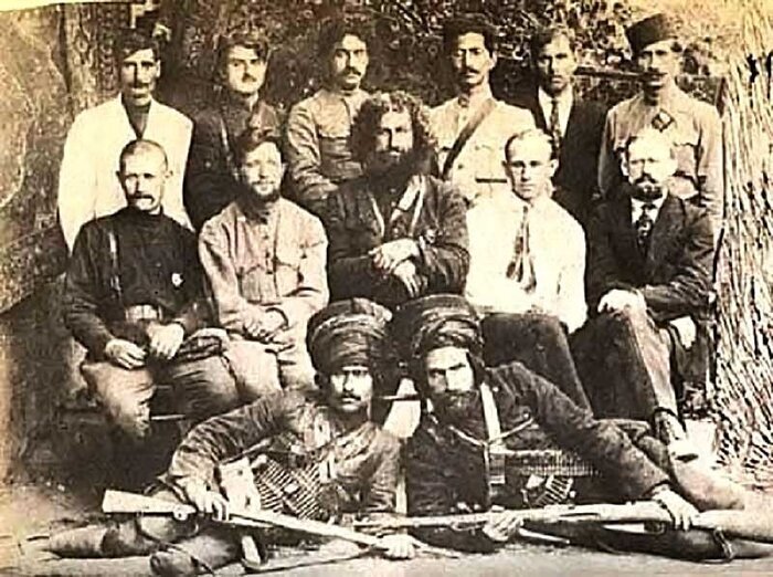 چرخش جنبش جنگل از مخالفت با روسیه تا حمایت تمام‌قد  از آن