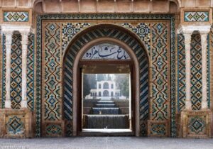 شروع مرمت سردر باغ شاهزاده ماهان