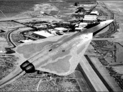 پدربزرگ جنگندههای نسل ششم / «X‑۴۴ MANTA» چیست؟