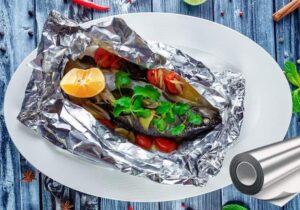 آیا استفاده از فویلهای آلومینیومی خطرناک است؟/ چه غذاهایی نباید با فویل در تماس باشند/ کاربرد کاغذ نسوز چیست؟