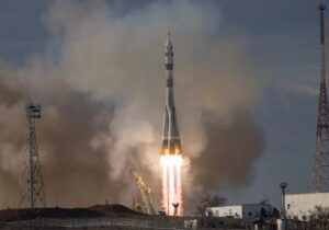 سقوط ۲۰ تُن فلز؛ سکوی انسانی روسیه نابود شد