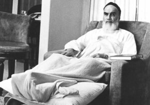 ببینید | هشدار امام خمینی (ره) به صدام در دوران پهلوی