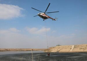 ببینید | تلاش بالگرد هلال احمر برای اطفای حریق جنگلهای توسکستان استان گلستان