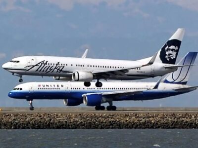 ببینید | فرود هم‌زمان خیره‌کننده دو هواپیما؛ صحنه‌ای کم‌نظیر از آسمان