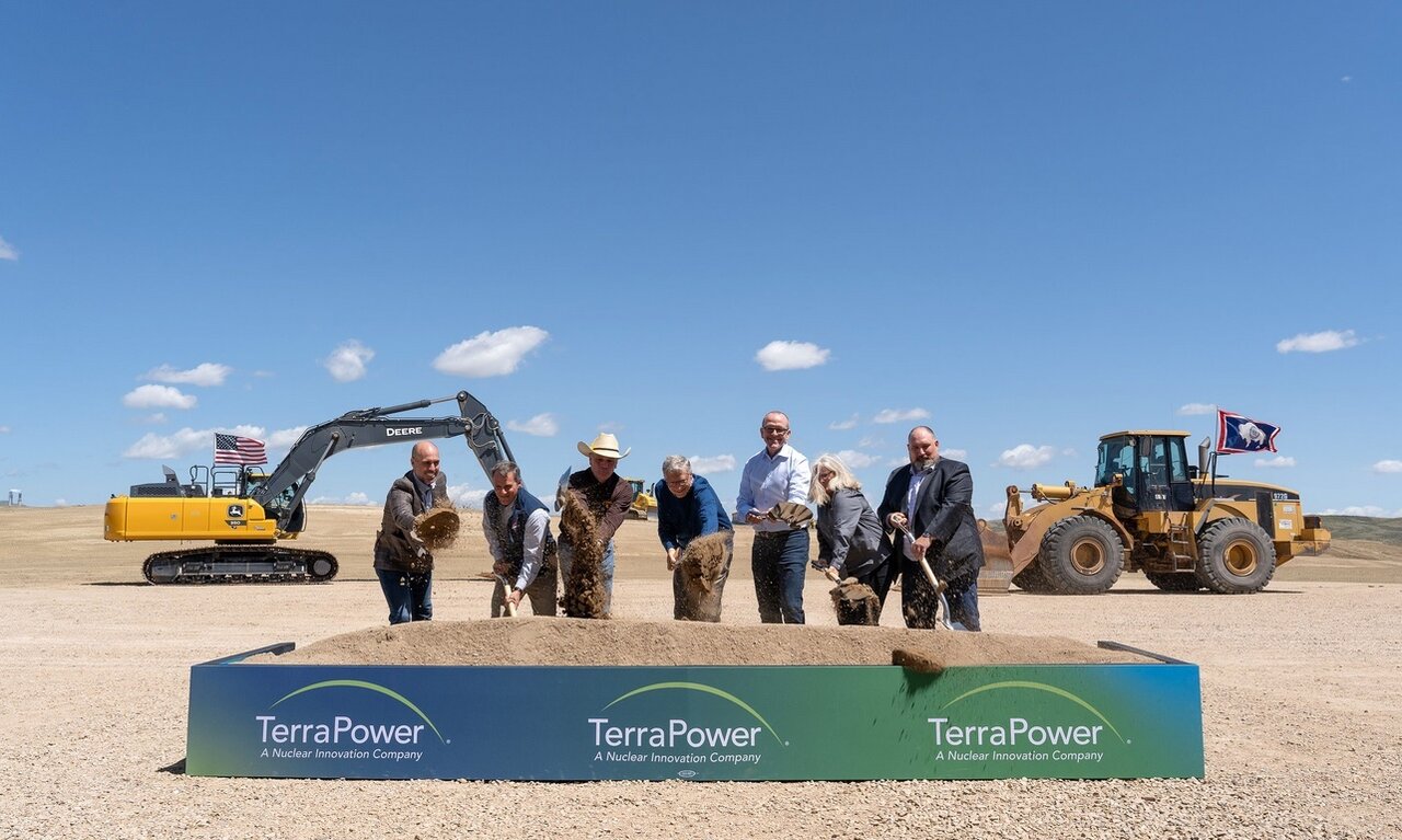 ساخت نیروگاه هستهای در دستان بیل گیتس!