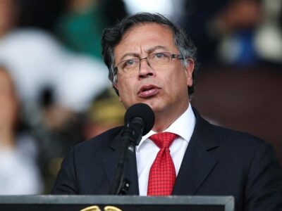 هشدار پترو به ترامپ: تهدید نکن، جگوار را بیدار خواهید کرد؛حمله به حاکمیت ما اعلام جنگ است