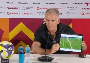 کیروش به سیم آخر زد/ مرد پرتغالی با تبلت به کنفرانس خبری رفت! +عکس