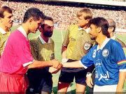 دربی چهل‌ویکم؛ کمکِ بهترین داور جهان به استقلالی‌ها