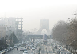 تنفس هوای ناسالم برای گروههای حساس در تهران