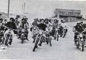بهترین موتورسواران تهران در نیم قرن پیش! + عکس