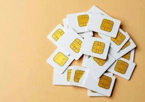 مطالبه دانشجویان برای رفع رانت اینترنتی؛ آیا پرونده «سیم‌کارت‌های سفید» شفاف می‌شود؟