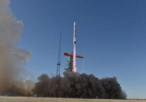 انفجار موشک پیشرفته چینی / بوستر آتش گرفت