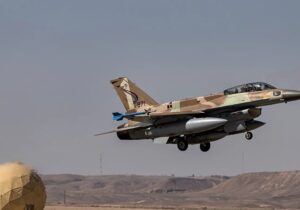 فرمانده پیشین نیروی هوایی اسرائیل مدعی شد: یا به ایران حمله زمینی کنید یا مذاکره را بپذیرید؛ فقط همین دو راه را دارید