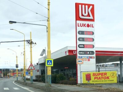 آمریکا برخی از تحریمهای خود علیه غول نفتی روسیه را به حالت تعلیق درآورد