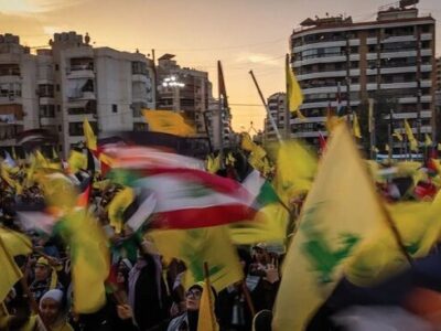 مردم عراق در حمایت از حزب‌الله به خیابان آمدند